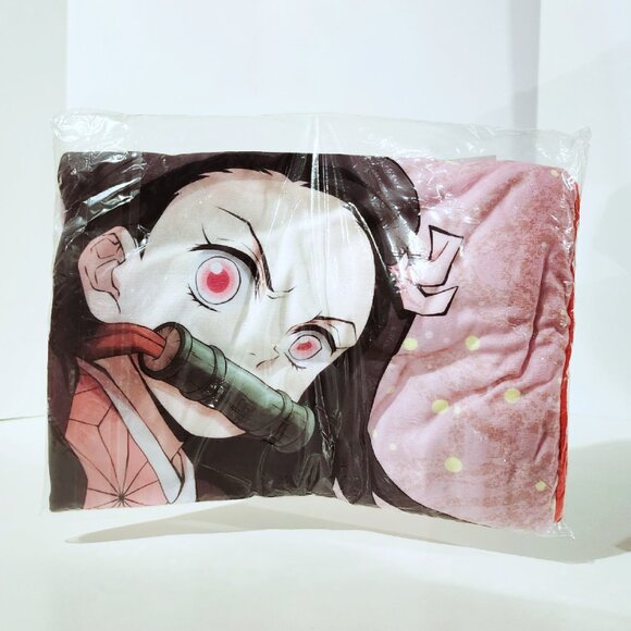 New Official Demon Slayer Blanket 100x140cm Tanjiro Nezuko Kamado Japan Toreba - Picture 3 of 3